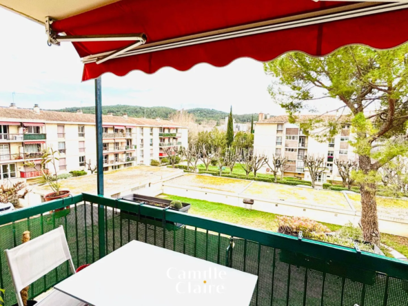 À vendre : Appartement T3 avec balcon et cave à Aix-en-Provence 