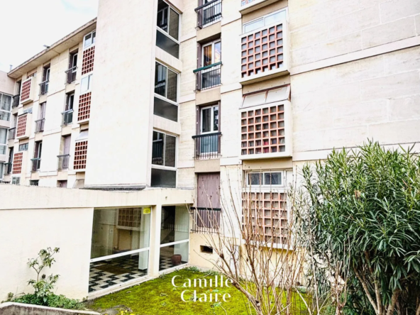 À vendre : Appartement T3 avec balcon et cave à Aix-en-Provence 