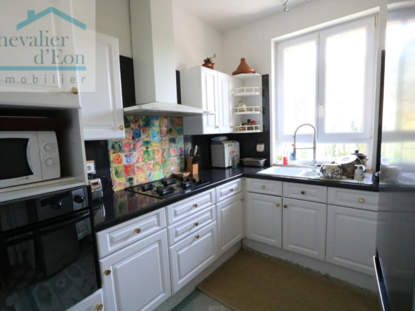 Vente maison 6 chambres à Tonnerre près du centre-ville 
