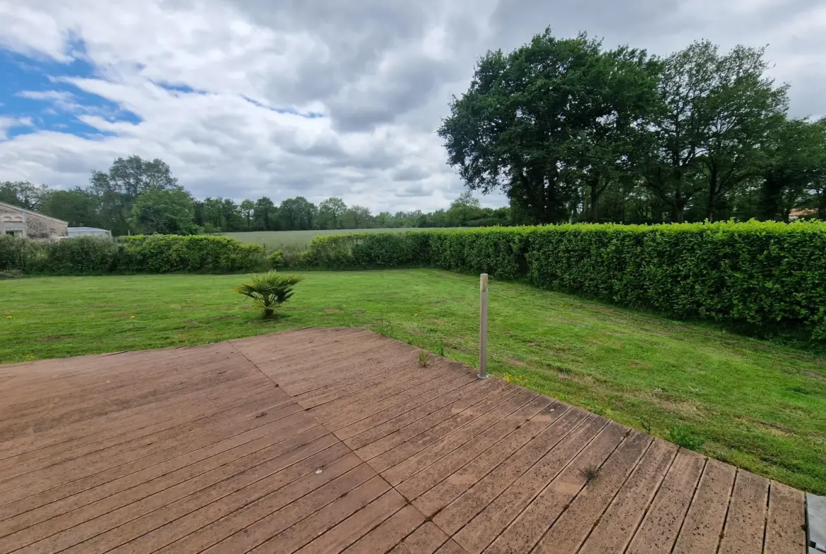 Froidfond: Maison contemporaine de 140 m² avec 4 chambres et confort moderne 