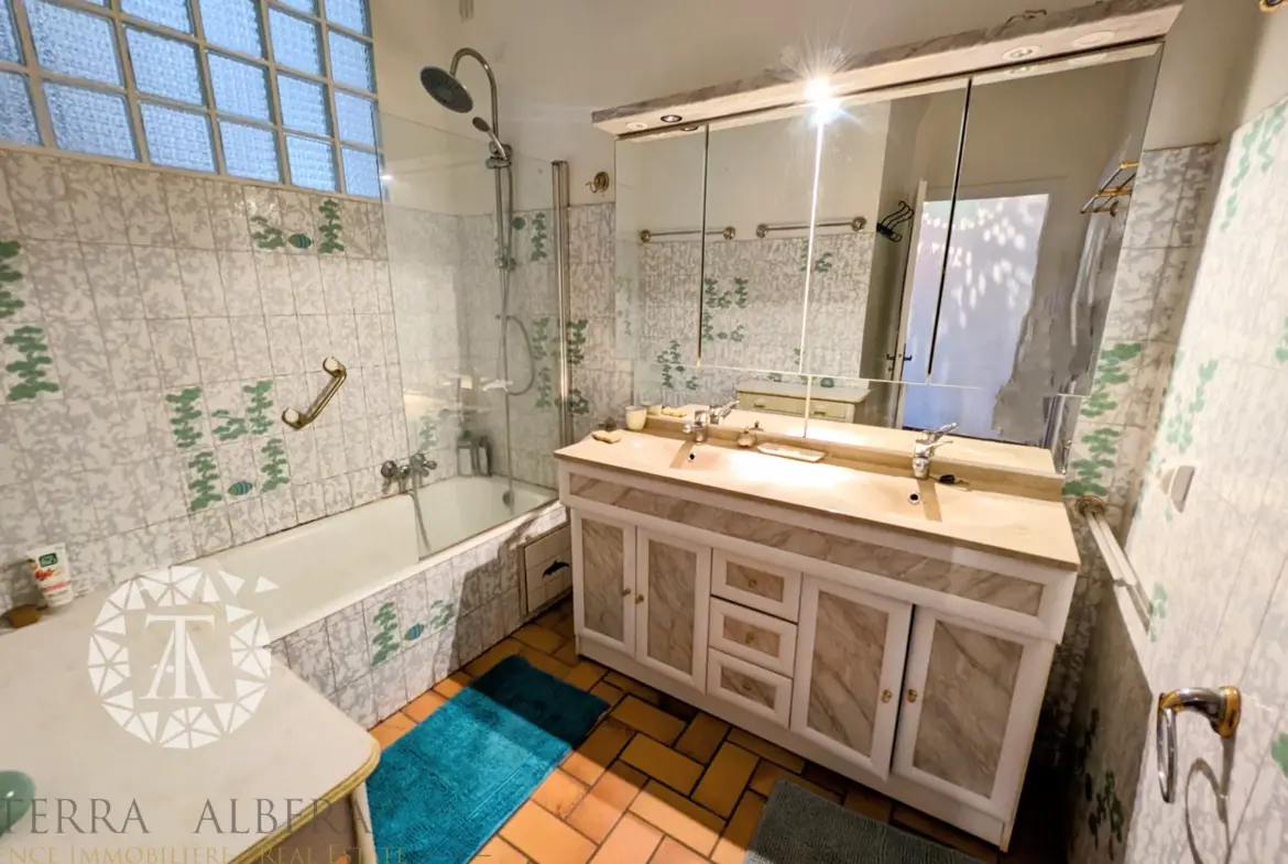 Maison de caractère à Montesquieu-des-Albères - 6 pièces à vendre 