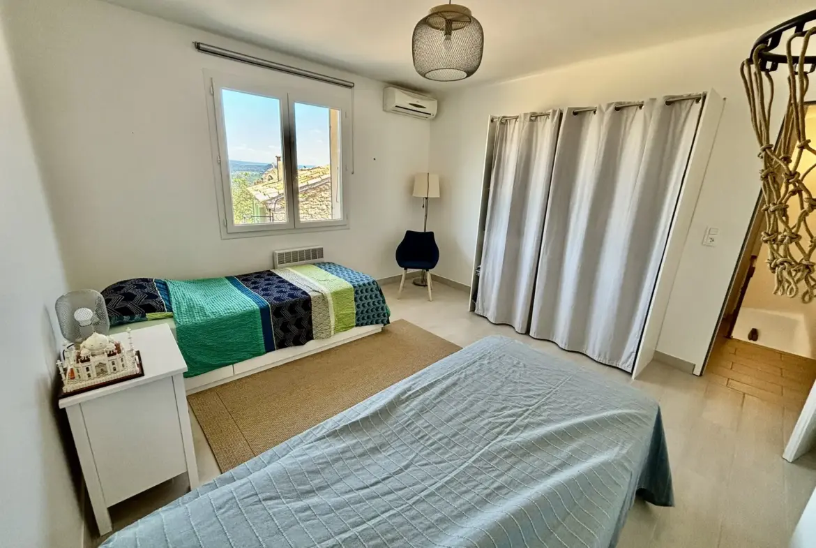Maison de village rénovée avec garage et jacuzzi à Suzette 
