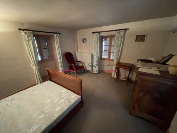 Charmante maison à rénover en campagne à Amplepuis 