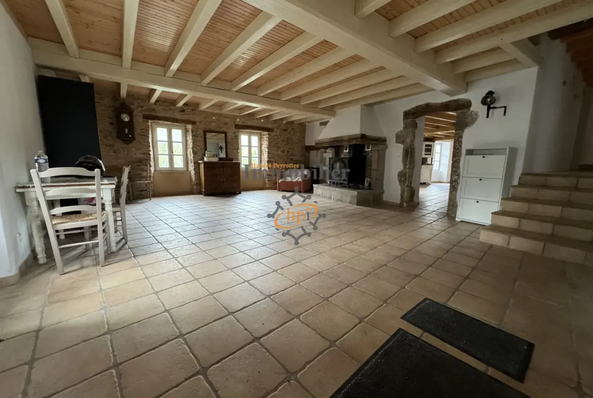 Vente maison avec terrains à Camares - 220 m² 