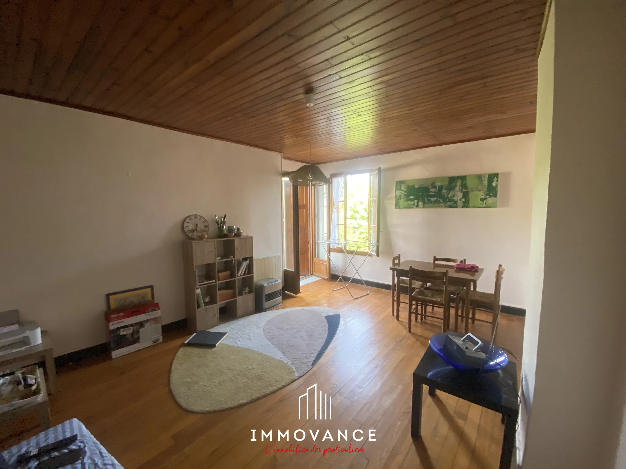 À vendre : Appartement T3/4 avec balcon à Saint-Jean-du-Bruel 