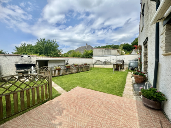 Maison à vendre à Issou - 120 m² avec jardin 