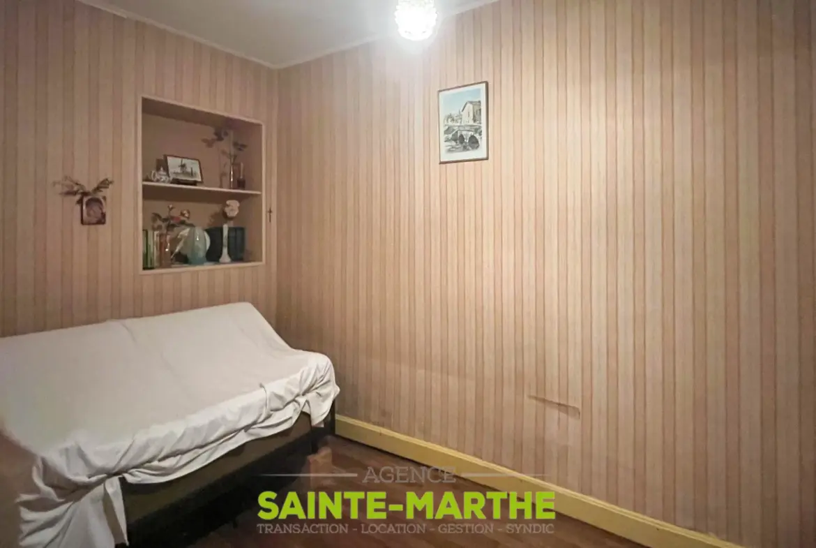 Ensemble immobilier à rénover à Chizé - 60 000€ 