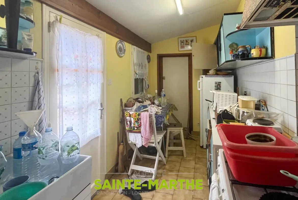Ensemble immobilier à rénover à Chizé - 60 000€ 