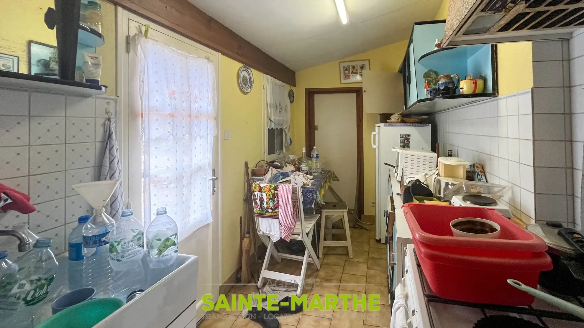 Ensemble immobilier à rénover à Chizé - 60 000€ 