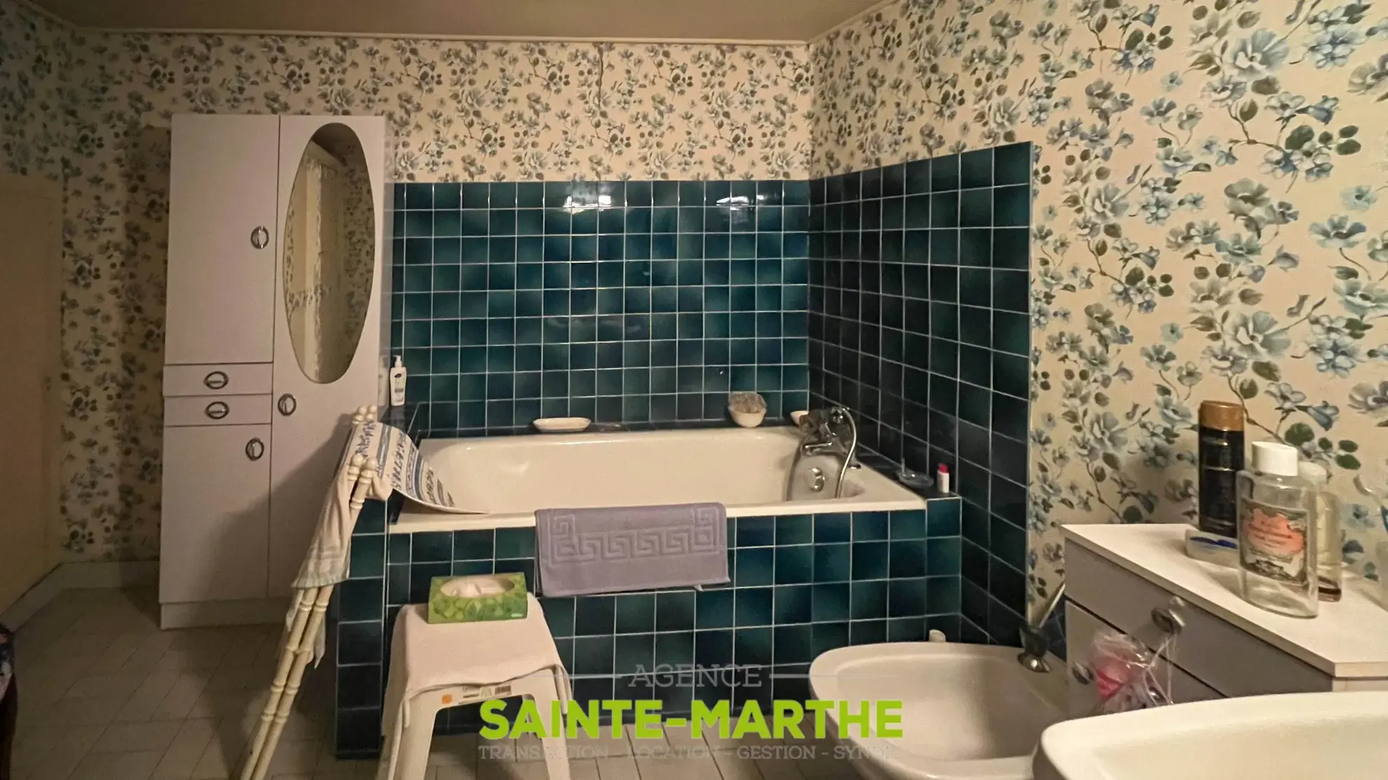 Ensemble immobilier à rénover à Chizé - 60 000€ 