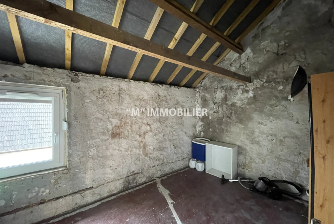 Maison de ville à La Ferté-sous-Jouarre - 2 chambres - 111000 € 