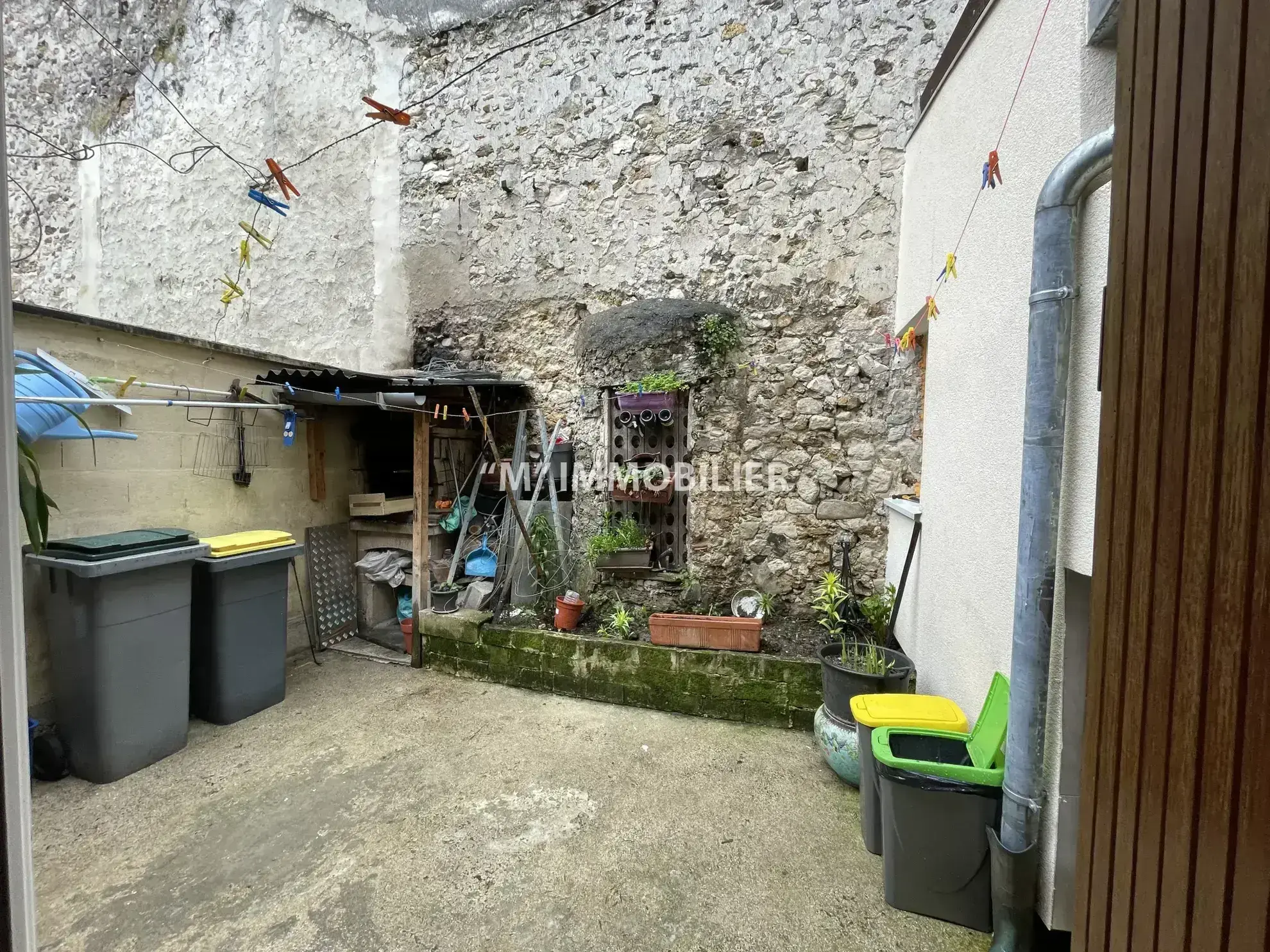 Maison de ville à La Ferté-sous-Jouarre - 2 chambres - 111000 € 