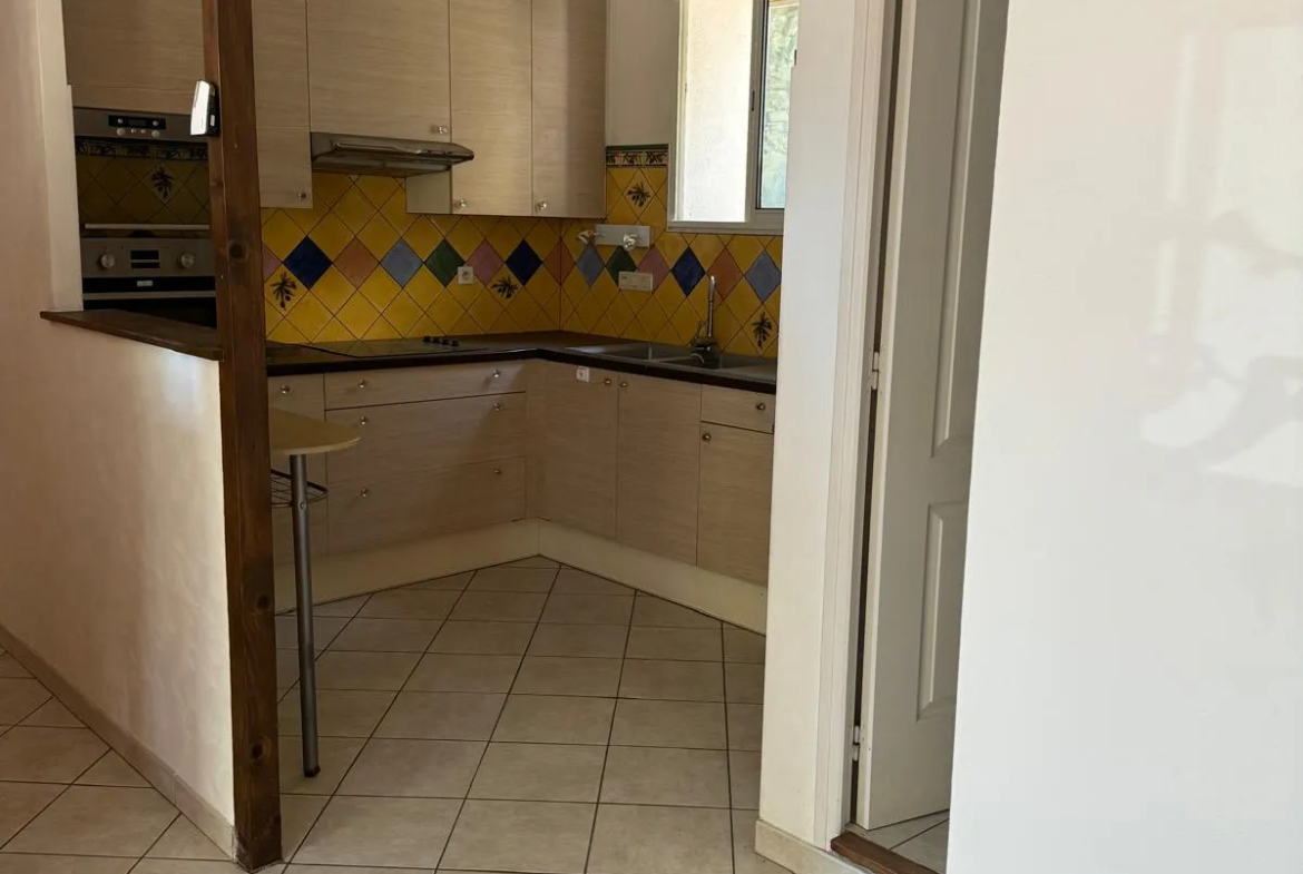 À vendre : Appartement T3 lumineux à Port-Vendres 