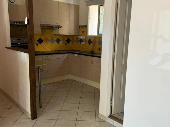 À vendre : Appartement T3 lumineux à Port-Vendres 