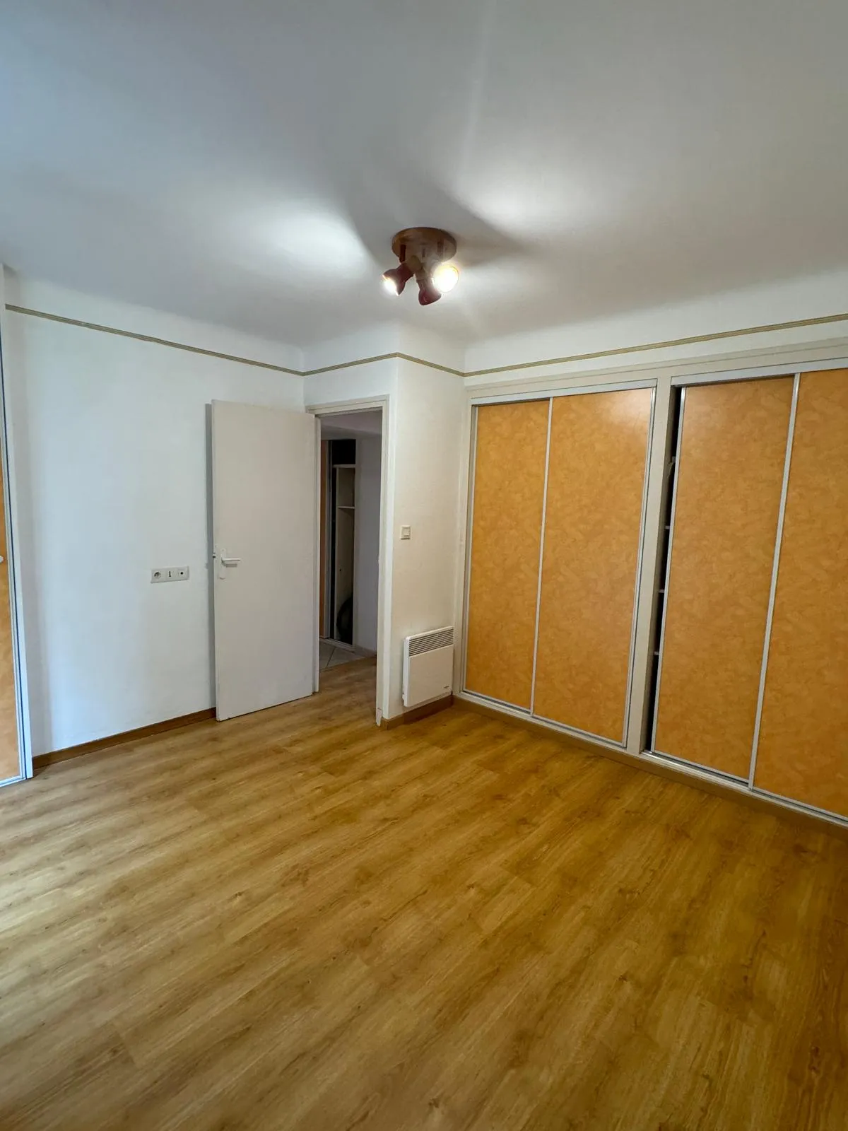 À vendre : Appartement T3 lumineux à Port-Vendres 