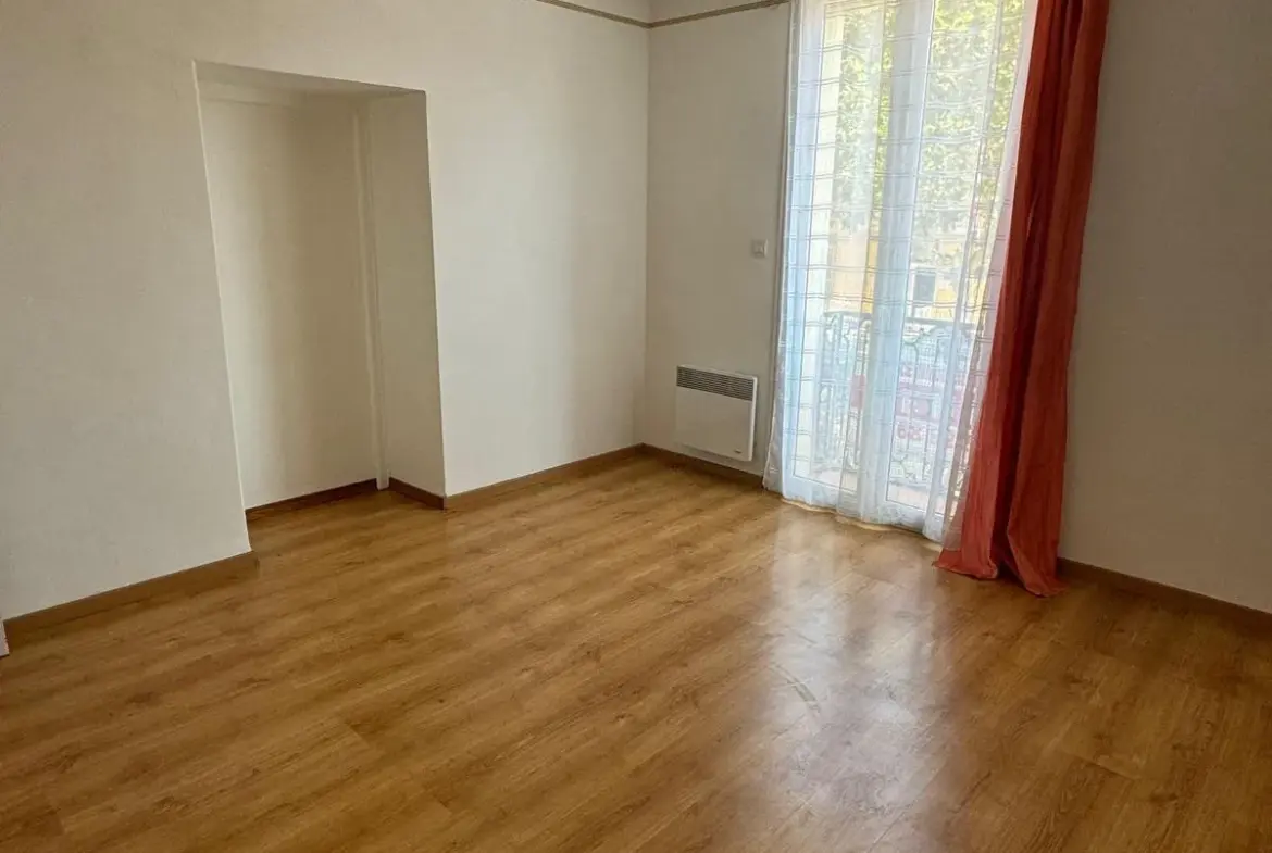 À vendre : Appartement T3 lumineux à Port-Vendres 