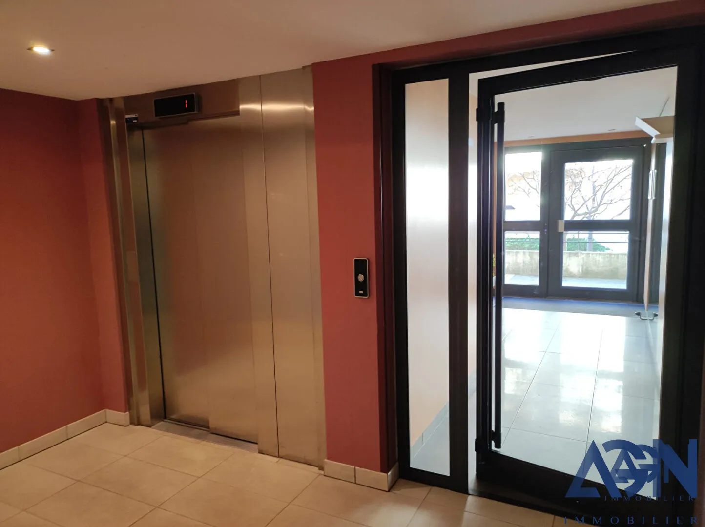 Vente appartement T2 42,60 m² avec terrasse et garage à Montpellier 