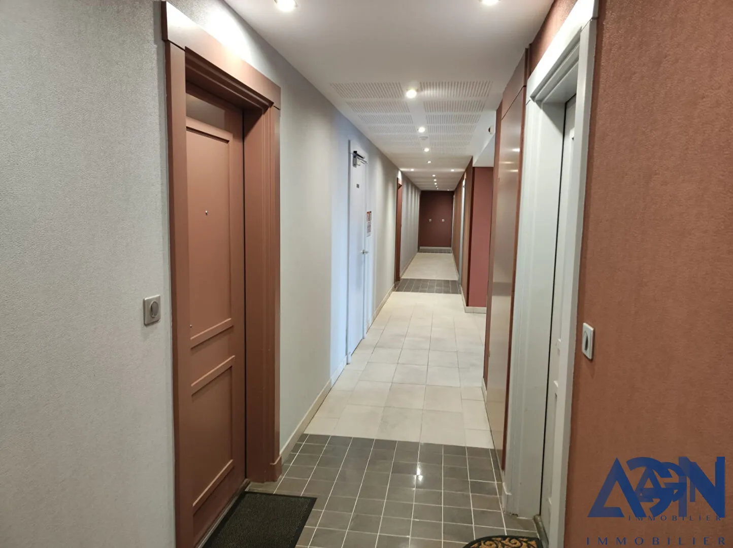 Vente appartement T2 42,60 m² avec terrasse et garage à Montpellier 