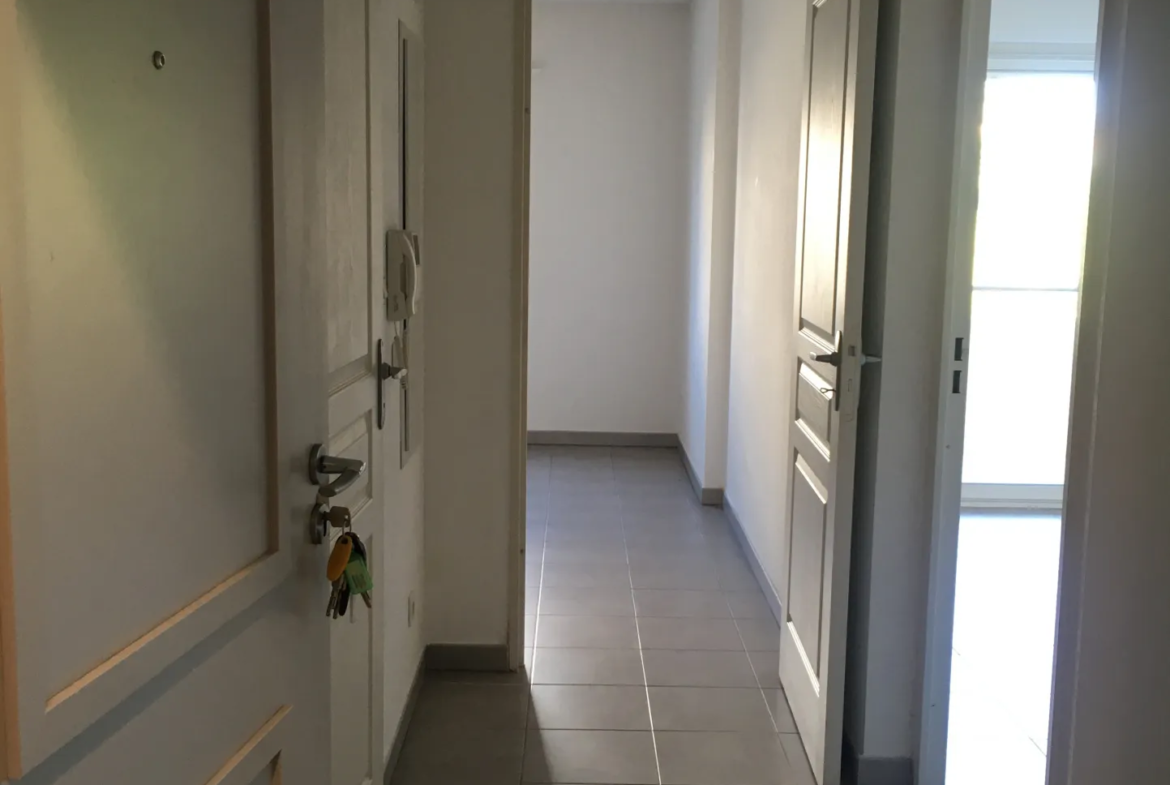 Vente appartement T2 42,60 m² avec terrasse et garage à Montpellier 