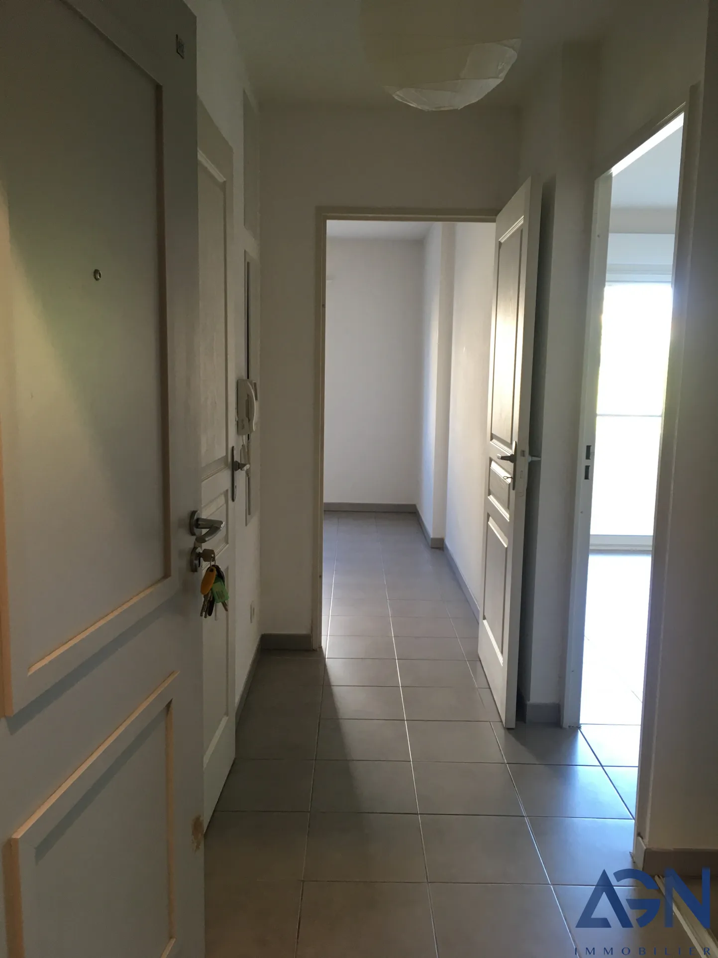 Vente appartement T2 42,60 m² avec terrasse et garage à Montpellier 