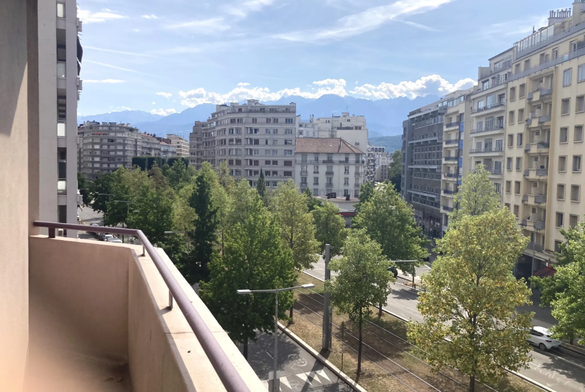 Appartements à vendre boulevard Foch, Grenoble - DPE C 