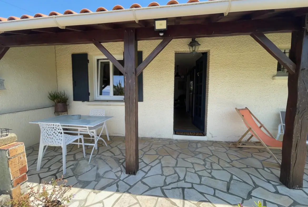 Maison rénovée 4 pièces avec jardin à Meschers sur Gironde 