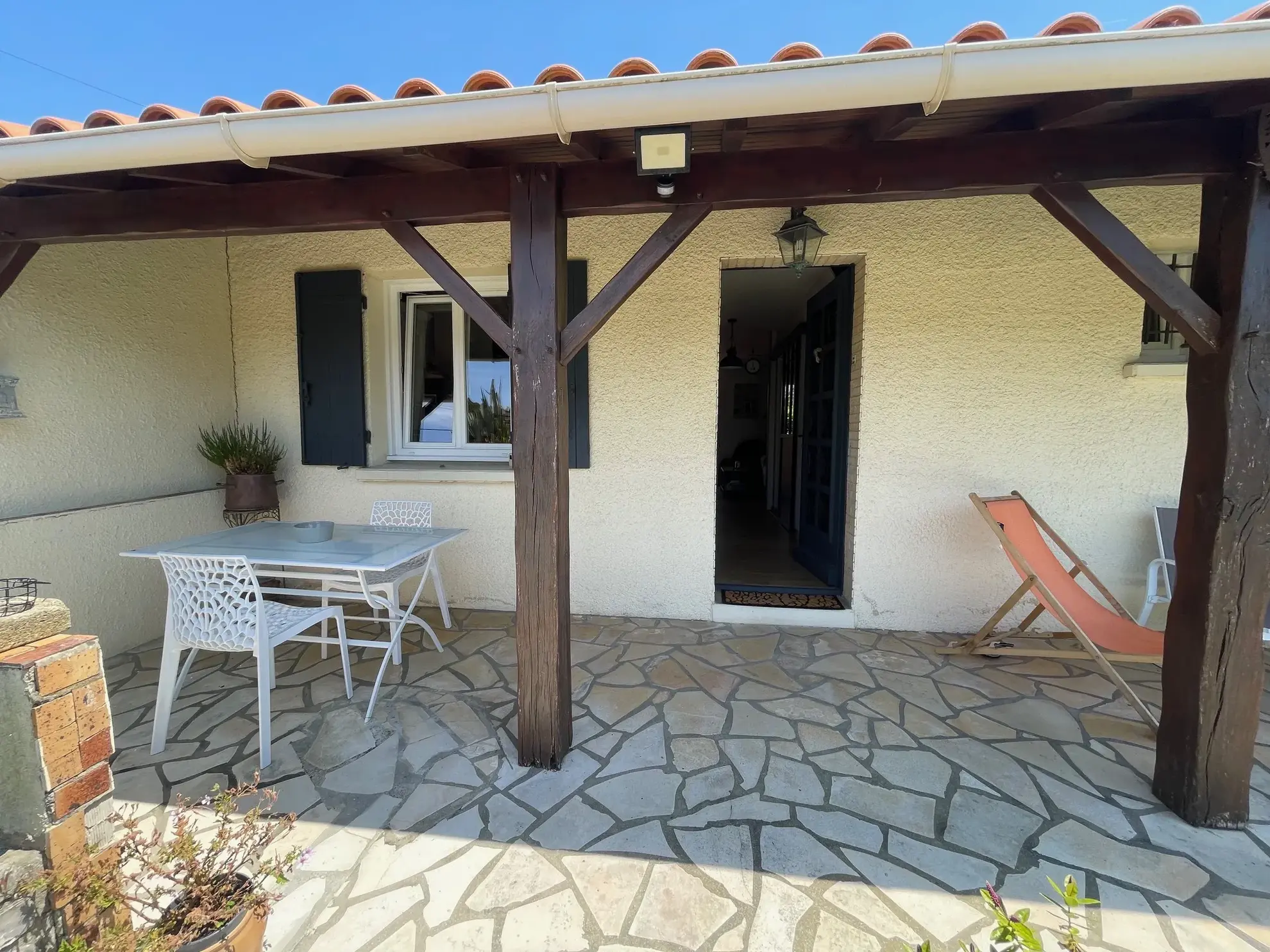 Maison rénovée 4 pièces avec jardin à Meschers sur Gironde 