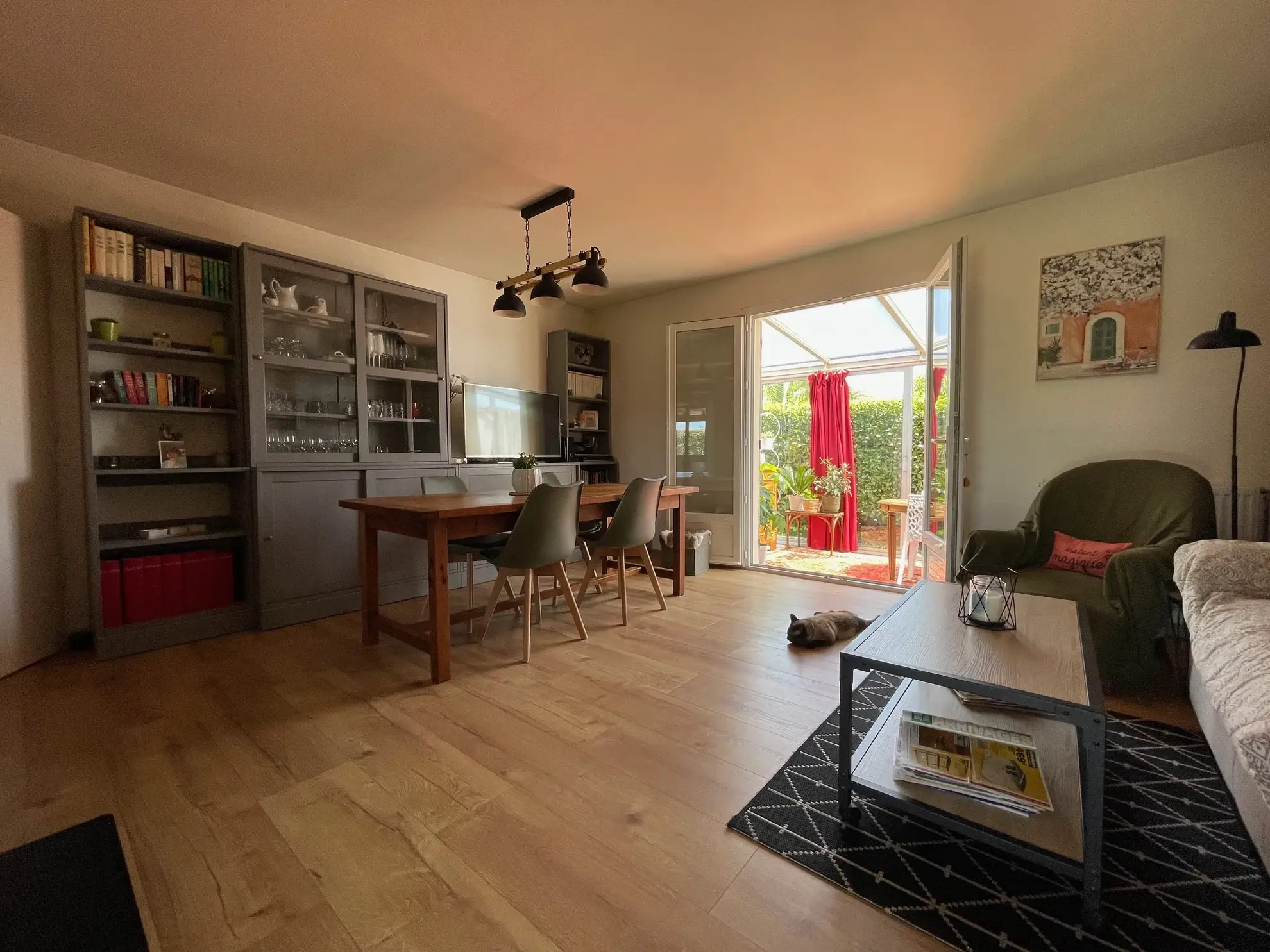 Maison rénovée 4 pièces avec jardin à Meschers sur Gironde 