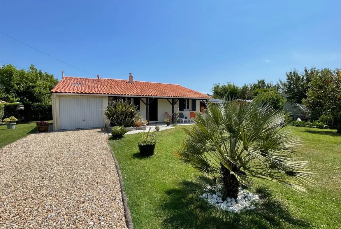 Maison rénovée 4 pièces avec jardin à Meschers sur Gironde 