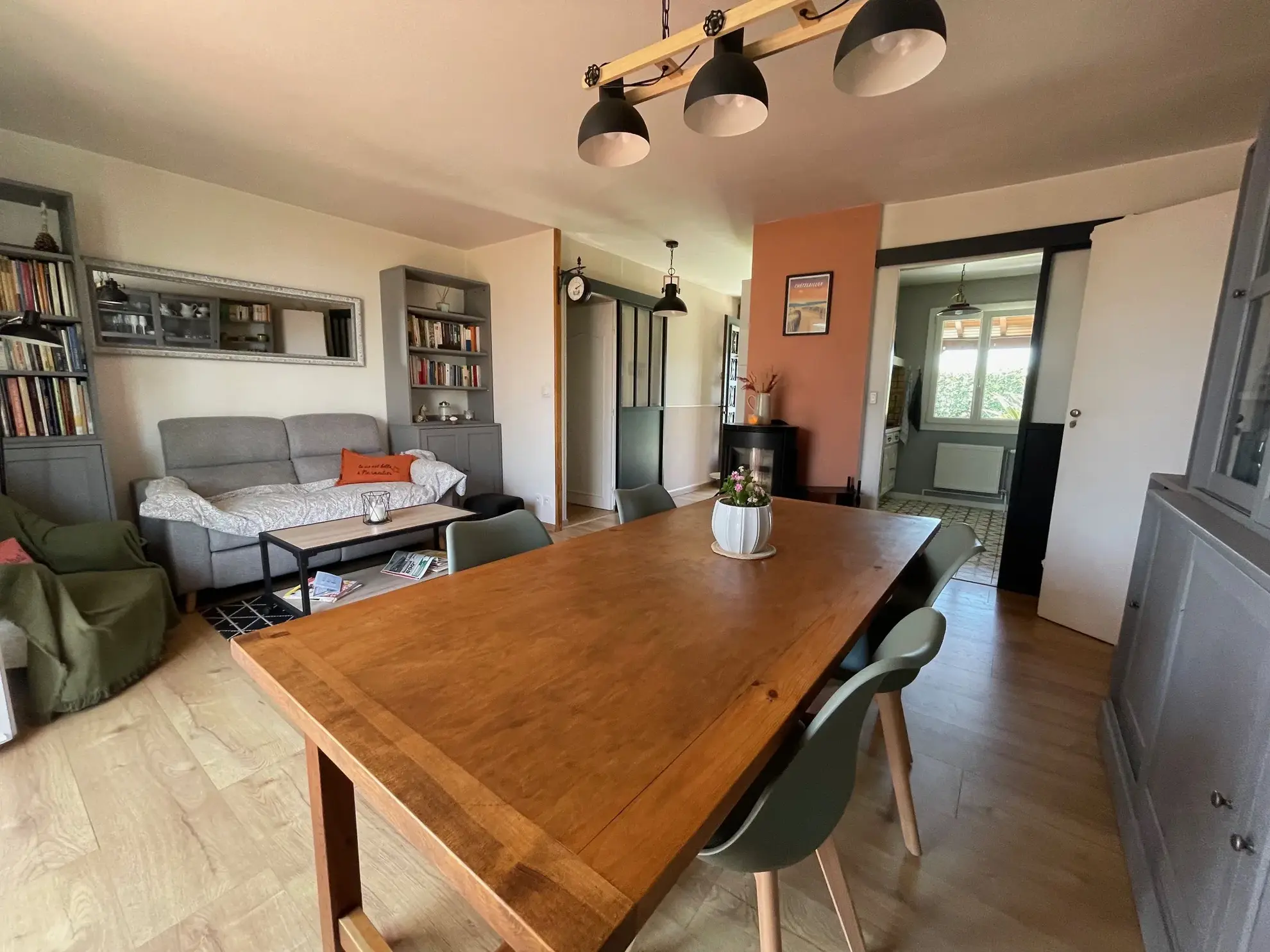Maison rénovée 4 pièces avec jardin à Meschers sur Gironde 