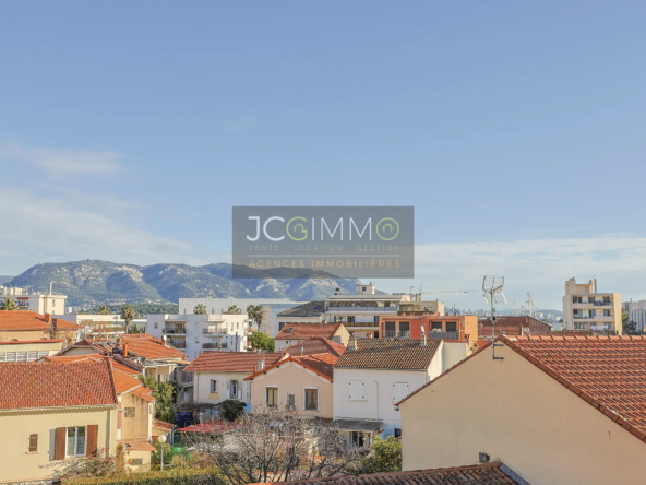 Appartement T3 lumineux avec terrasse et garage à La Seyne-sur-Mer 