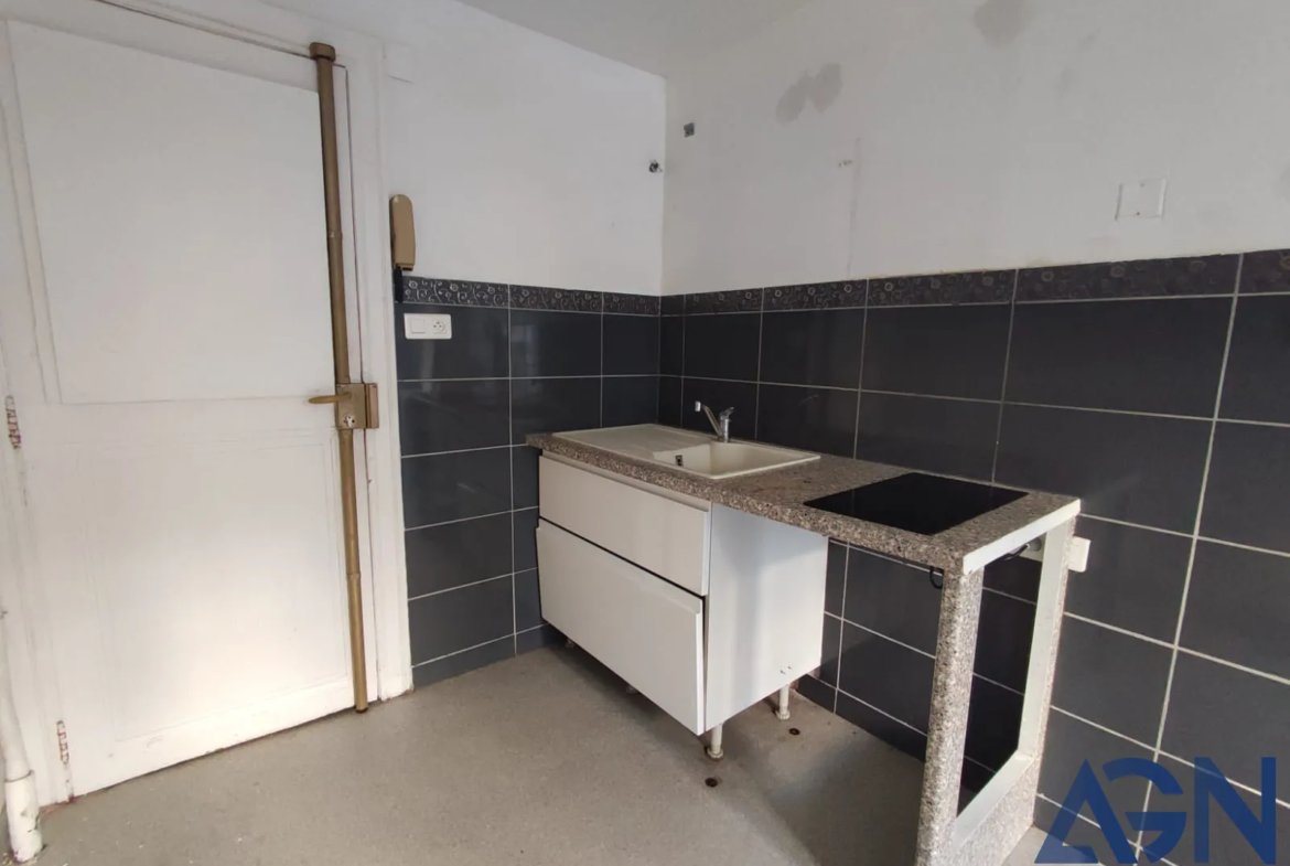À vendre : Appartement T1 bis de 30,04 m² en centre-ville de Montpellier 