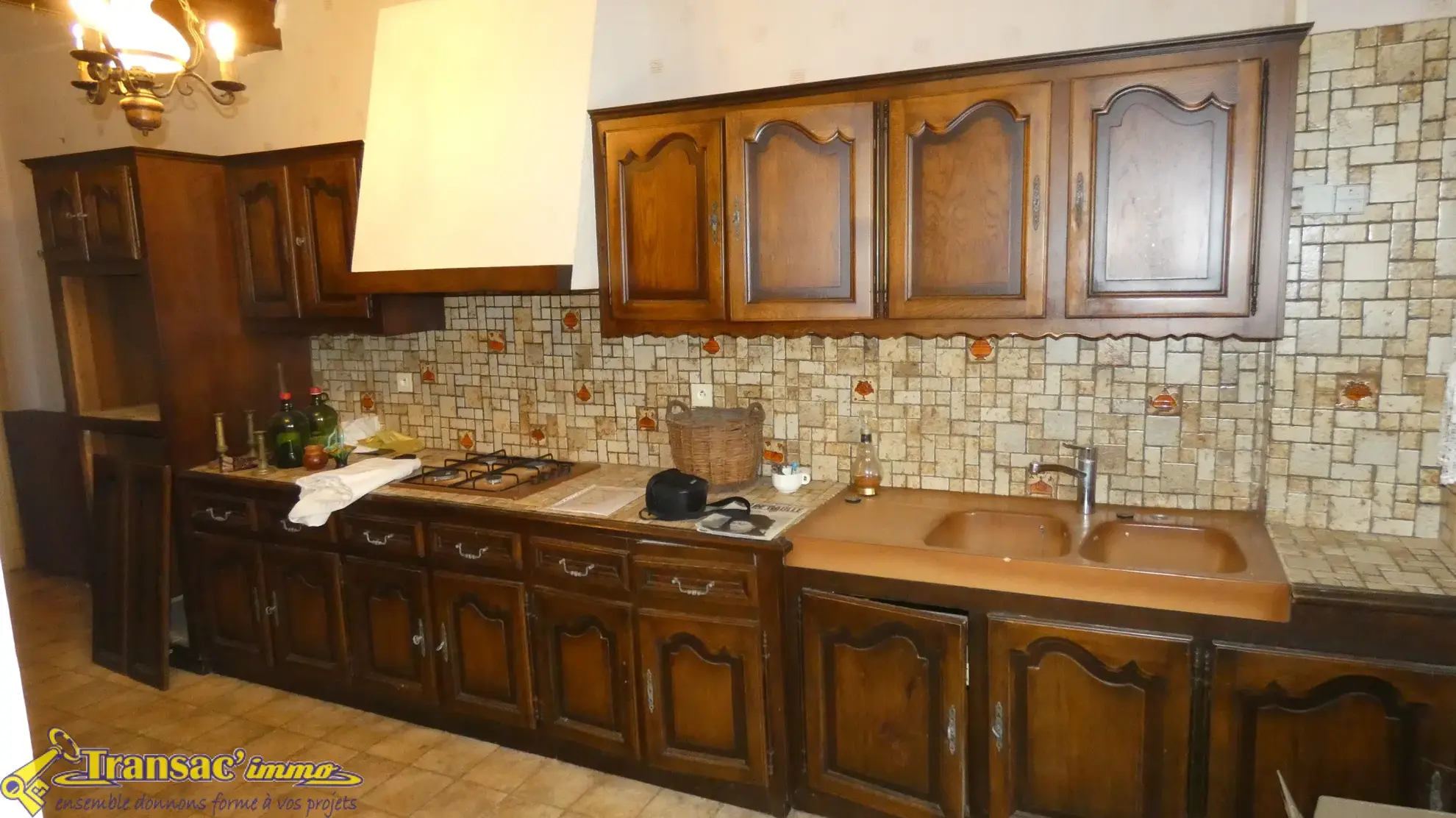 Maison de Ville à Courpière - 6 Chambres à Vendre 