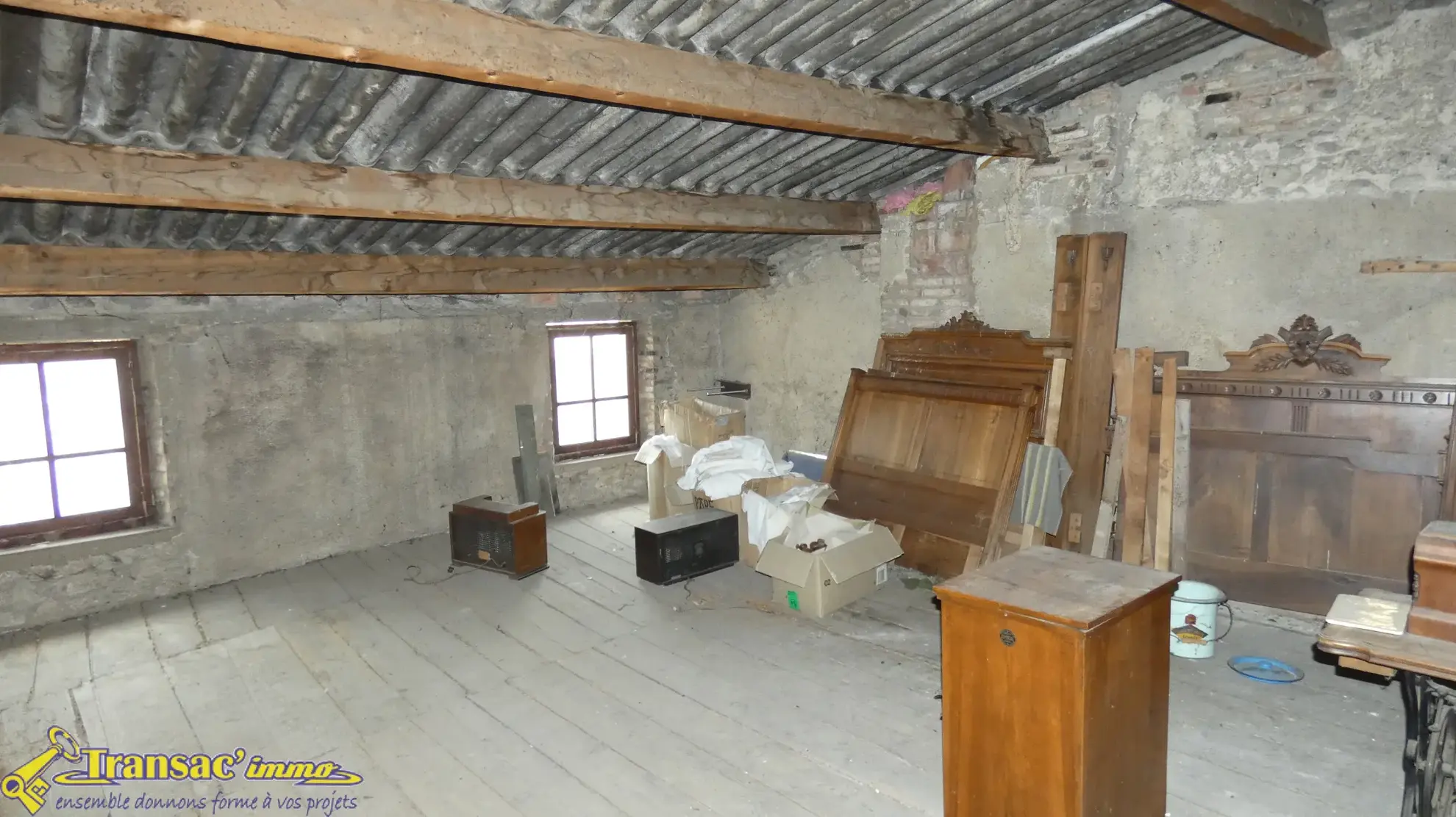 Maison de Ville à Courpière - 6 Chambres à Vendre 