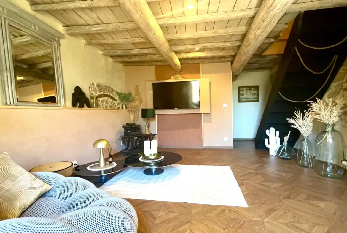 Charmante maison de village rénovée à Collias - 86 m² 