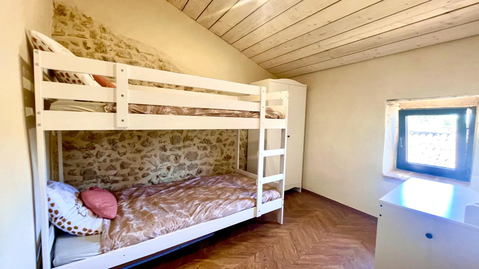 Charmante maison de village rénovée à Collias - 86 m² 