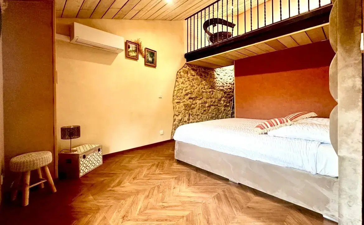 Charmante maison de village rénovée à Collias - 86 m² 