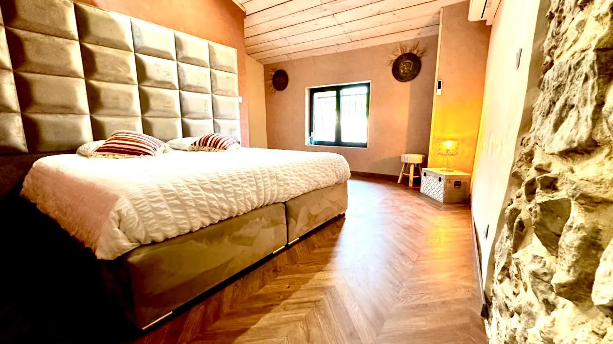 Charmante maison de village rénovée à Collias - 86 m² 