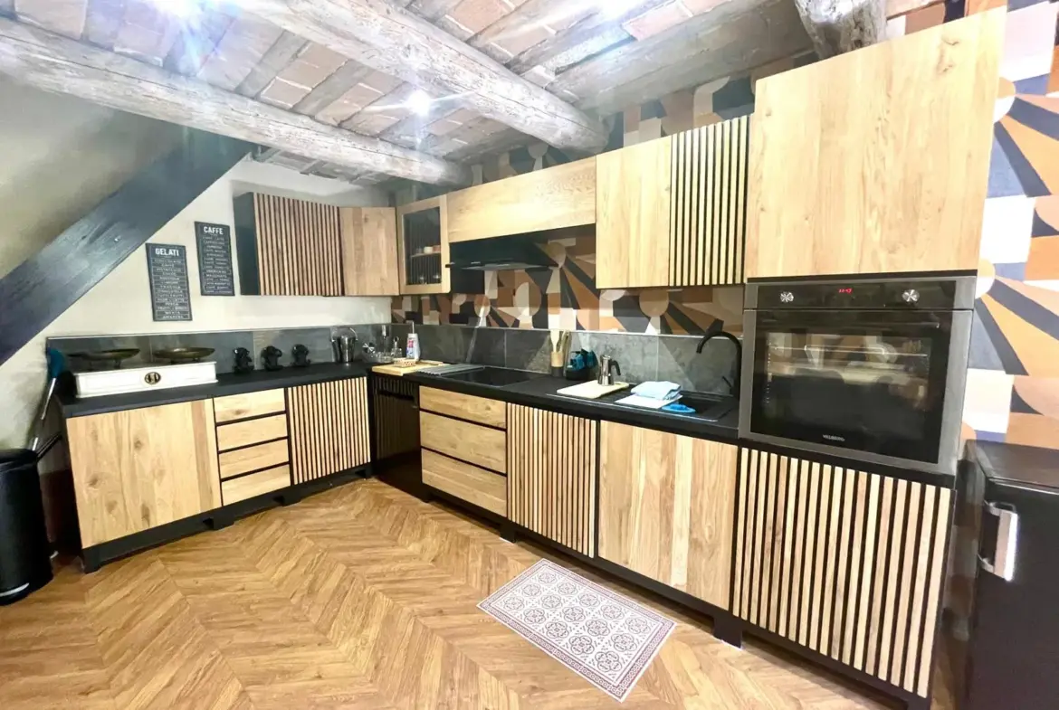 Charmante maison de village rénovée à Collias - 86 m² 