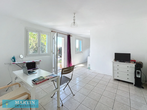 Vente Appartement T2 avec Jardinet et Parking à Ceret 