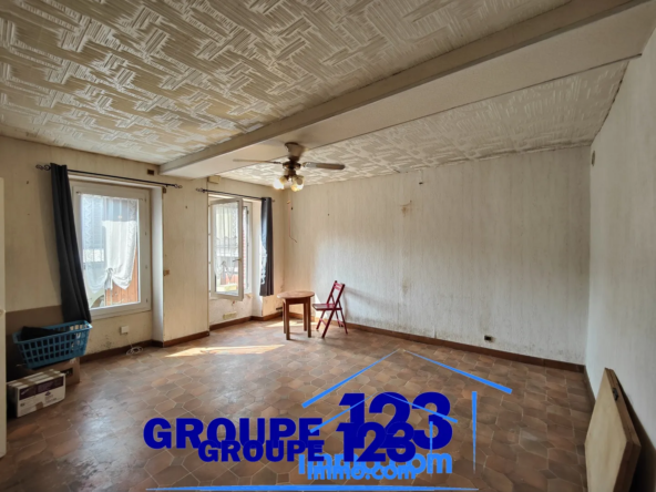 Charmante Maison à Vendre à Brienon-sur-Armançon avec Dépendance 