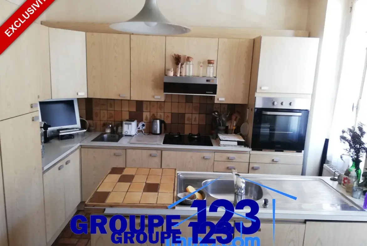 Grande maison familiale de 6 chambres à vendre à Brienon-sur-Armançon 