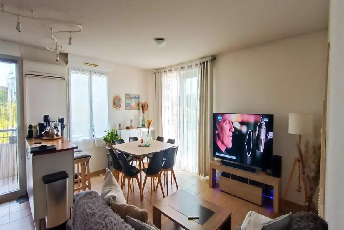 Superbe Appartement T3 avec Terrasse et Balcon à Vitrolles 