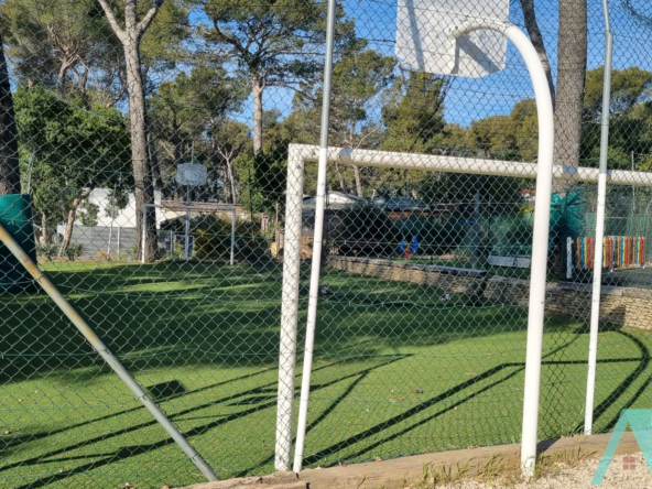 Vente d'une habitation légère 2 pièces 40 m² au Castellet 