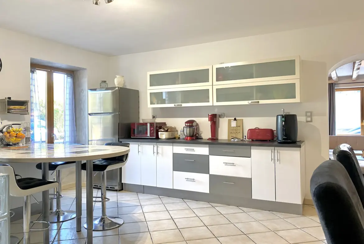 Maison familiale spacieuse à Massay 