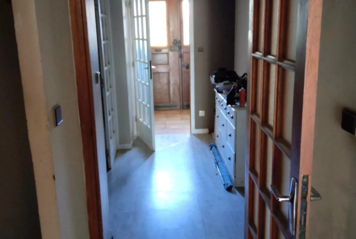 Maison familiale en pierre à vendre à Félines-Minervois 
