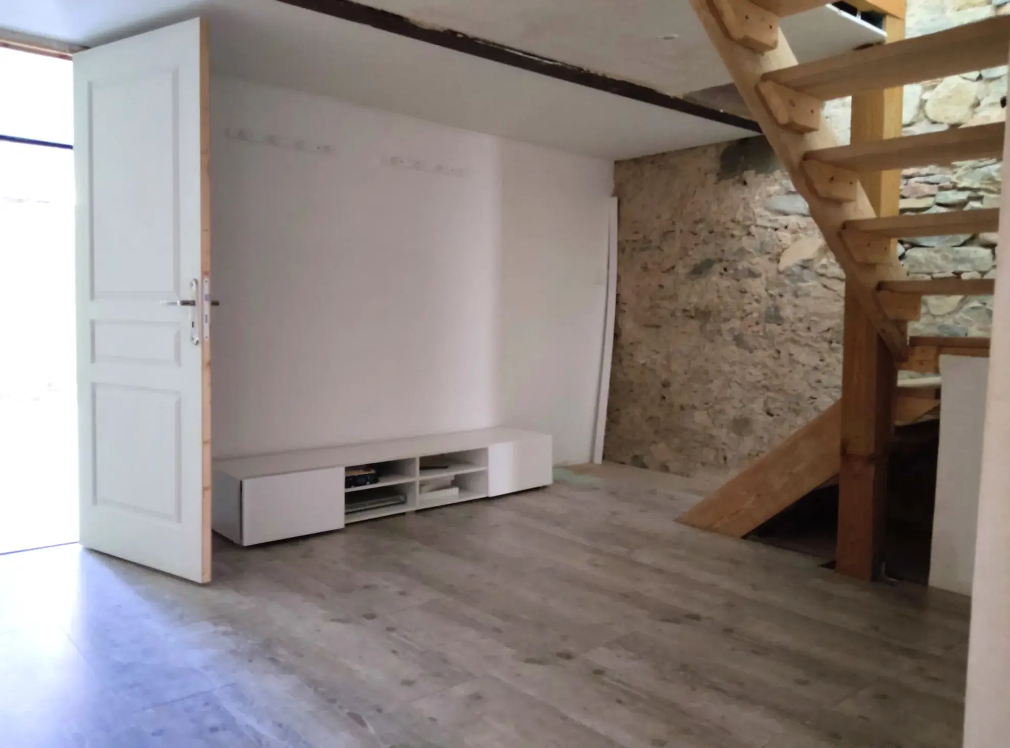 Maison familiale en pierre à vendre à Félines-Minervois 