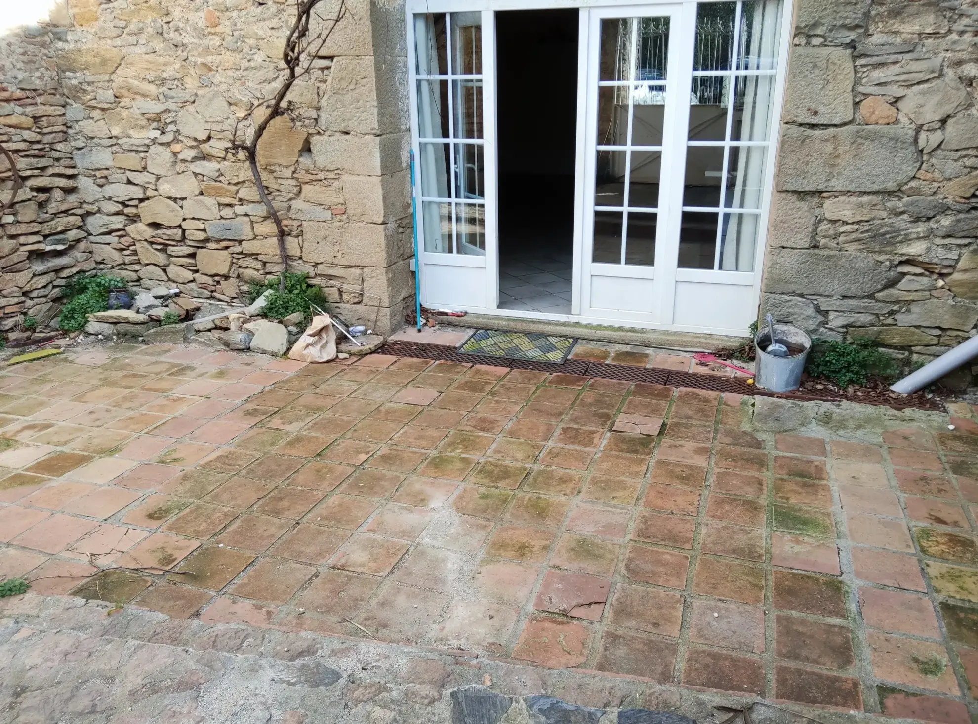 Maison familiale en pierre à vendre à Félines-Minervois 