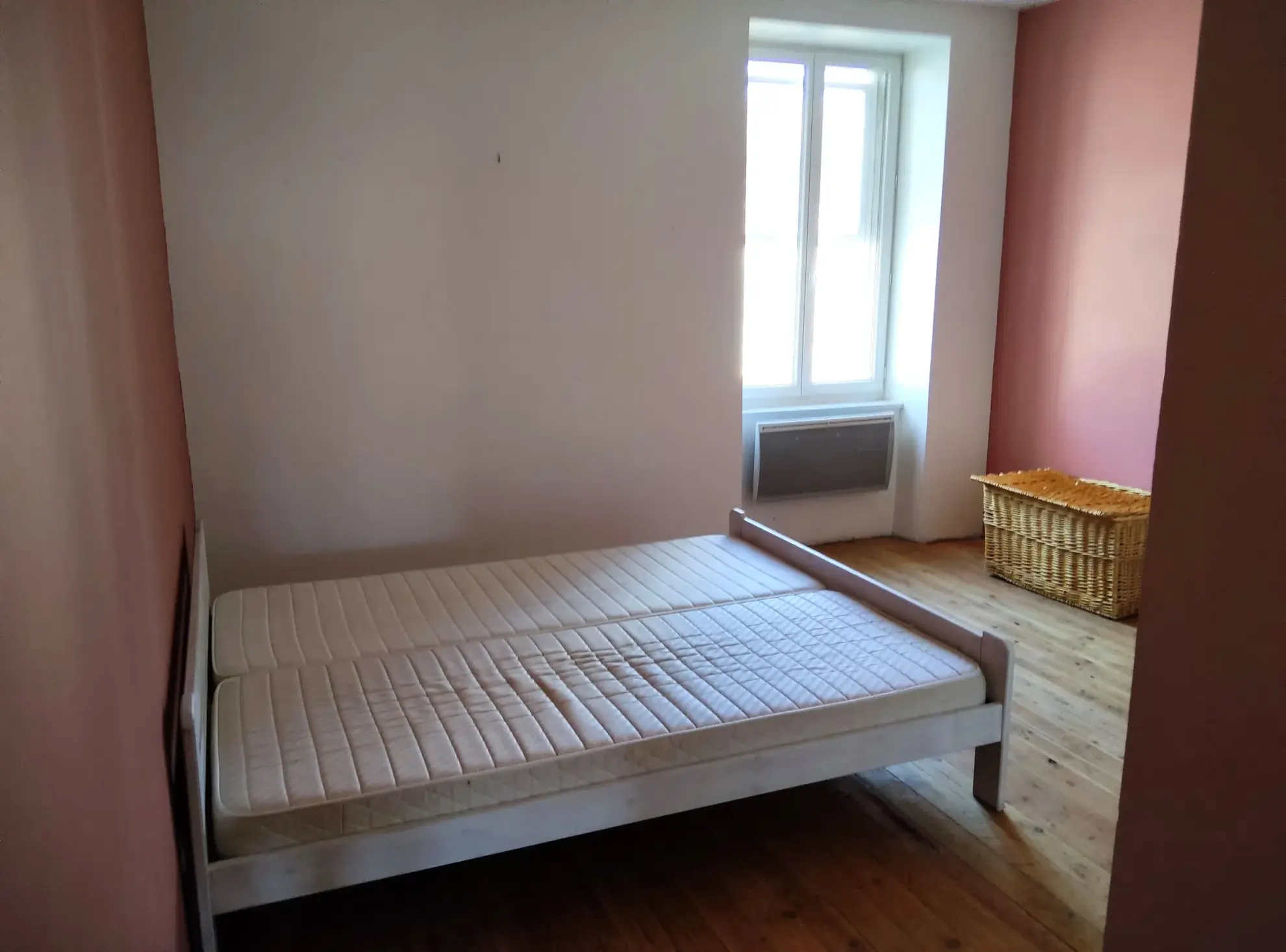 Maison familiale en pierre à vendre à Félines-Minervois 