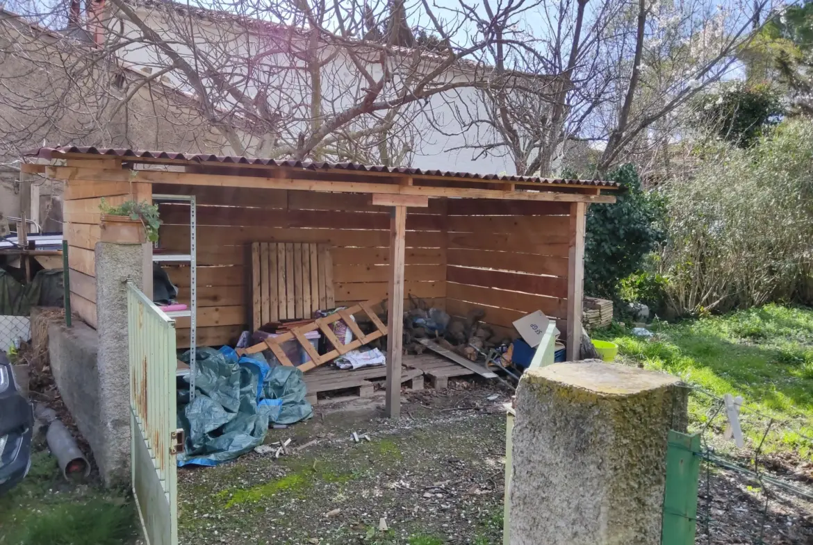 Maison familiale en pierre à vendre à Félines-Minervois 